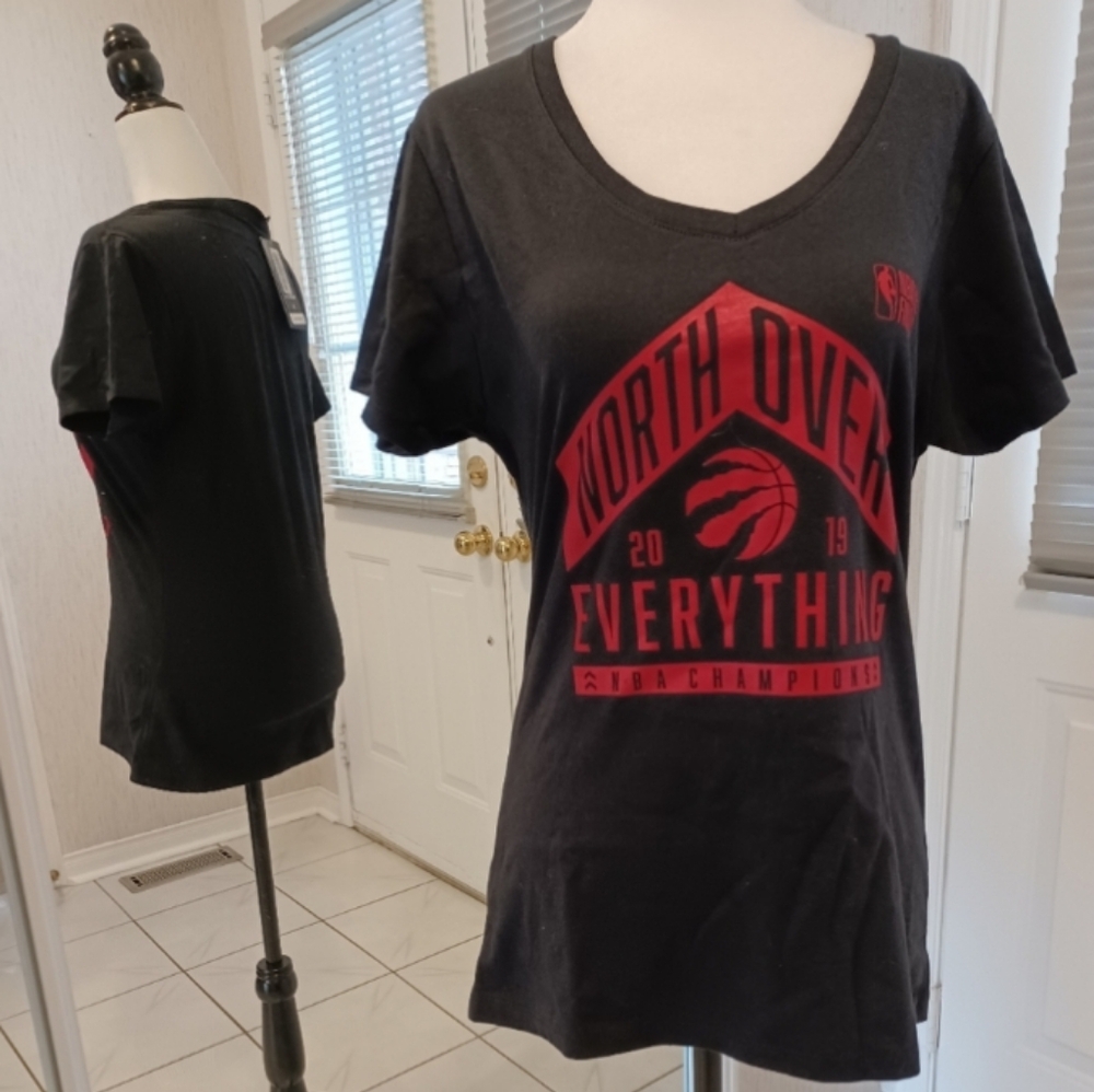 2/$50 New Women's Raptors 2019 Champions T-shirt - Size Small